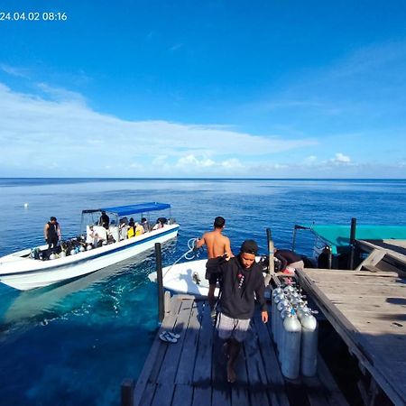 Maratua Dive Center And Lodge Maratua Island Eksteriør billede