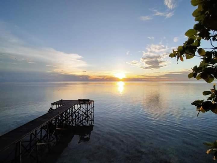 Maratua Dive Center And Lodge Maratua Island Eksteriør billede