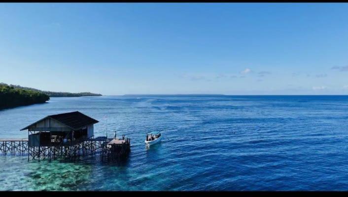 Maratua Dive Center And Lodge Maratua Island Eksteriør billede